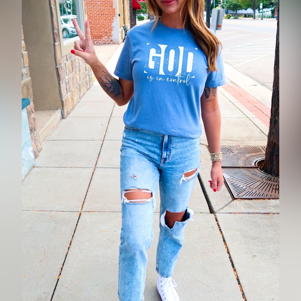 http://Perfectlymadellc.etsy.com